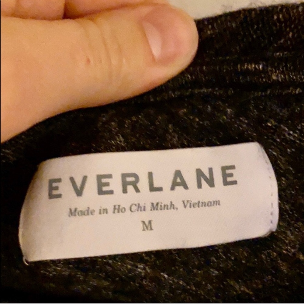 Everlane • Heather Gray Sweater Tee - Picture 3 of 8